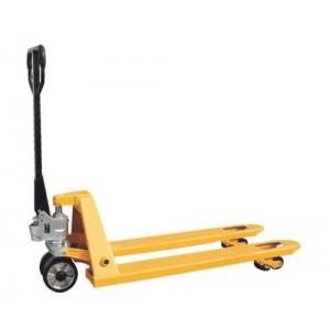 Special Offer Pallet Truck PT-05 Wide 685mm x 1150mm 2500KG Due to Light Scratches